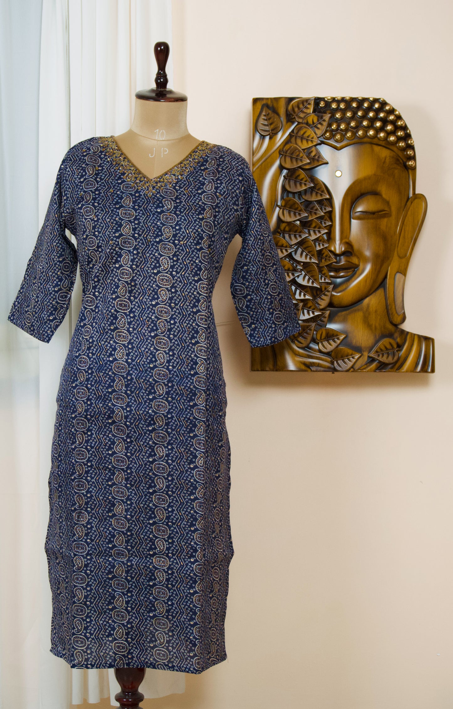 Hidden Gem: V-Neck Rajasthani Print Kurti