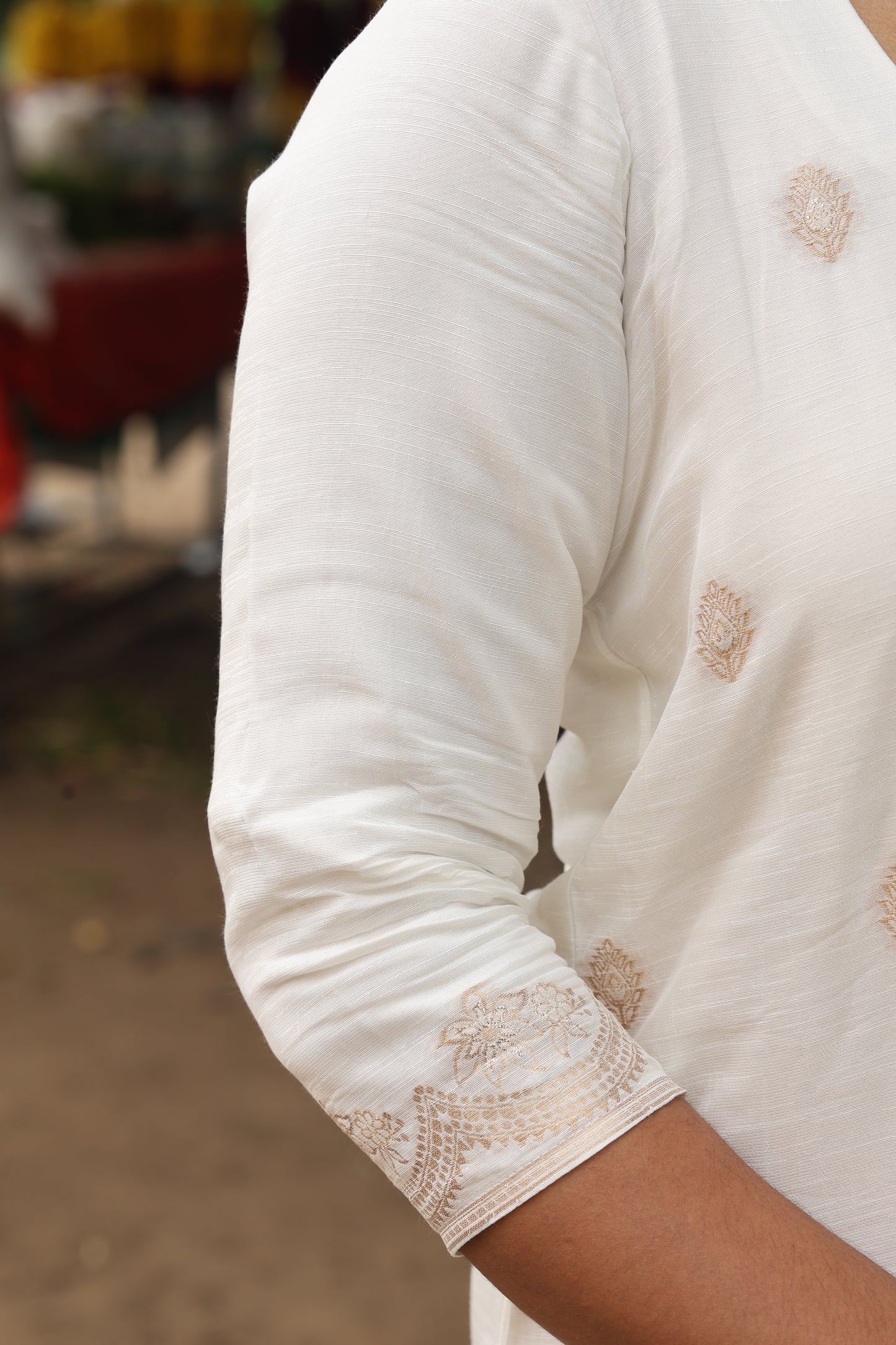 Mullapoovu (മുല്ലപ്പൂവ്) – Handworked Silk Kurta.