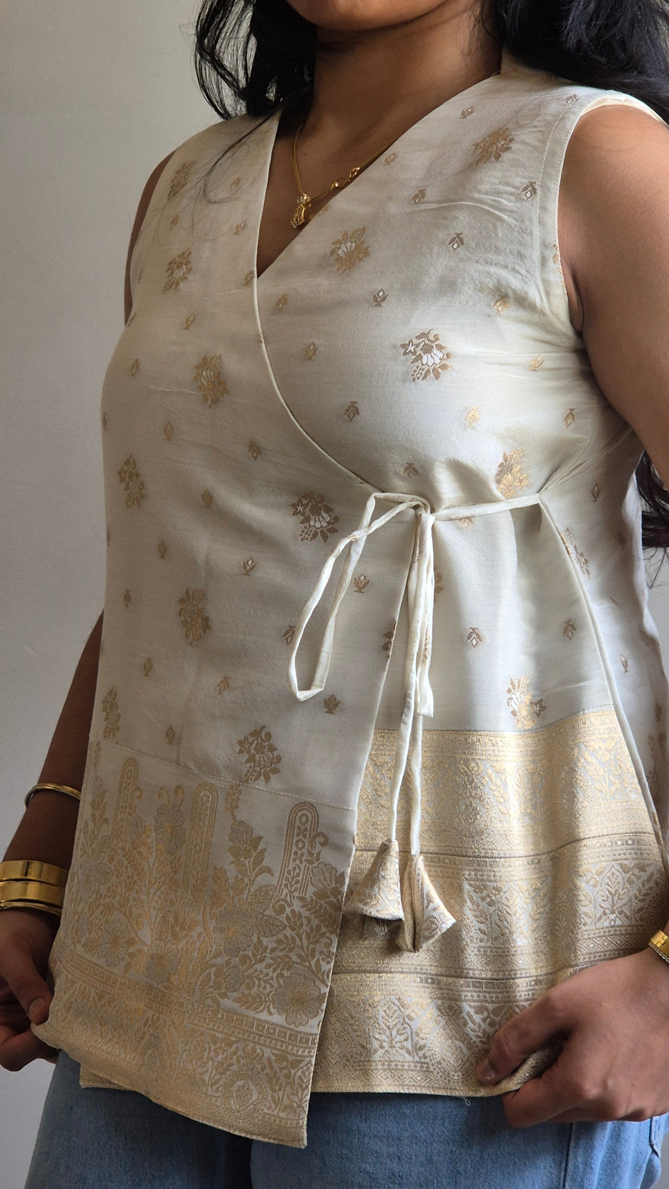 Kasavu | കസവ് - Wrap Top Secondary image