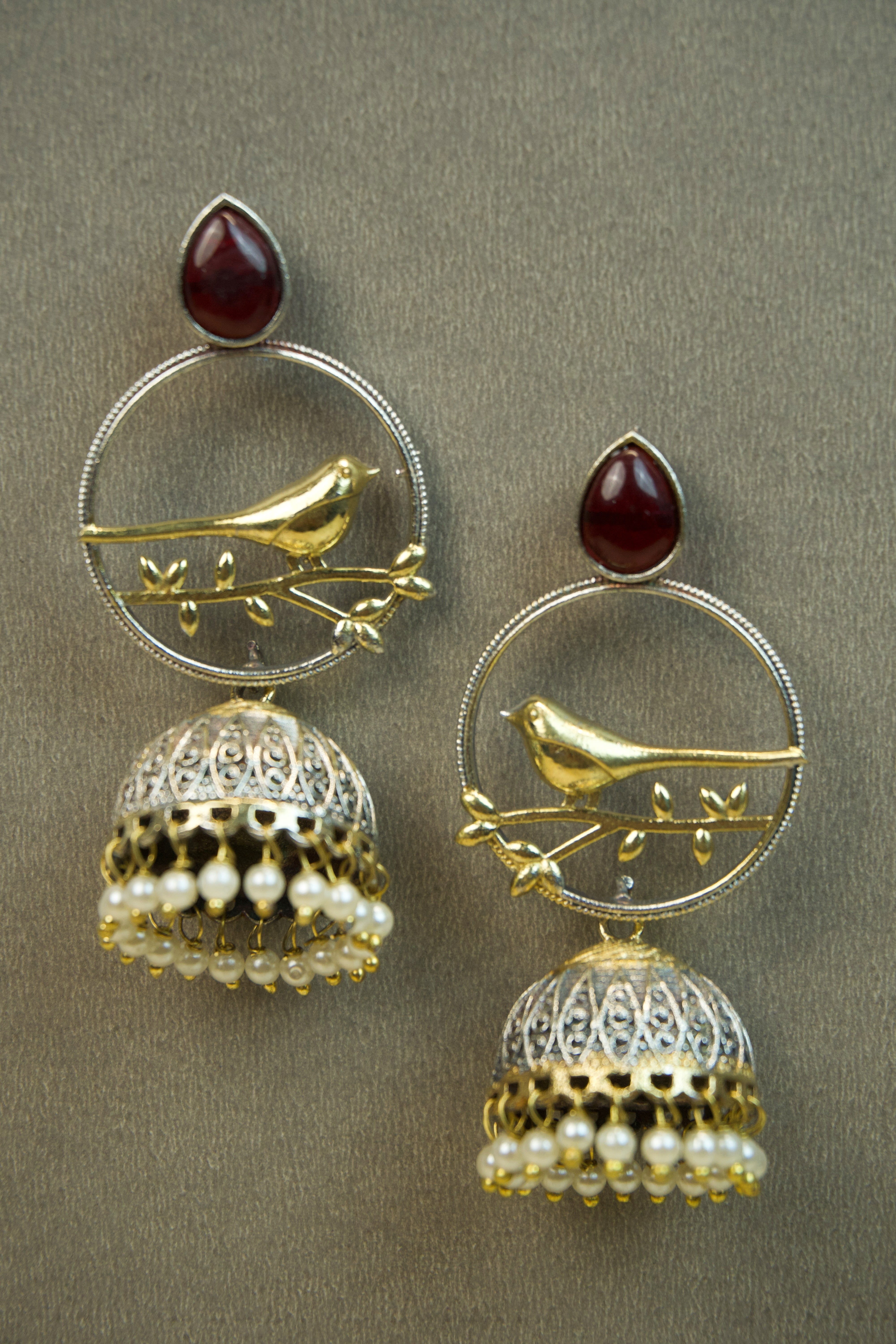 SARA - Dual Toned Premium Jaipur Earring Secondary image