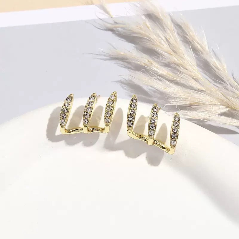 LYRA - AURA - PEARL STATEMENT EARRINGS -  16