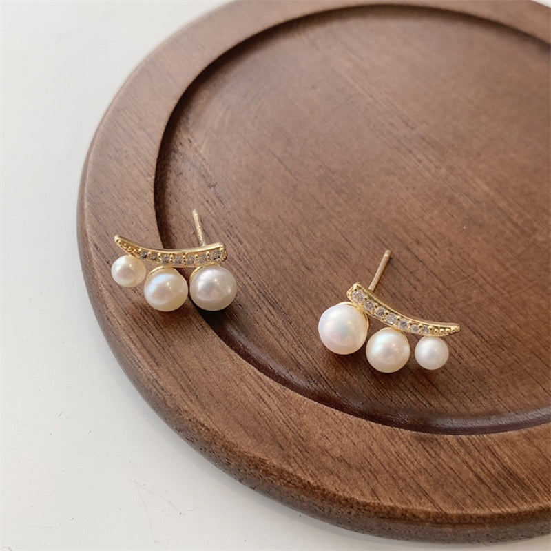 LYRA - AURA - PEARL STATEMENT EARRINGS - 13