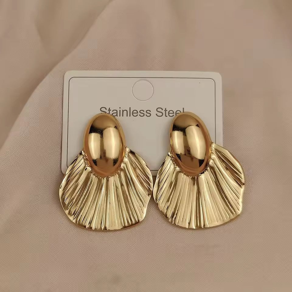 SUGA - Gold Tone Pleated Fan Drop Earrings For Women Secondary image