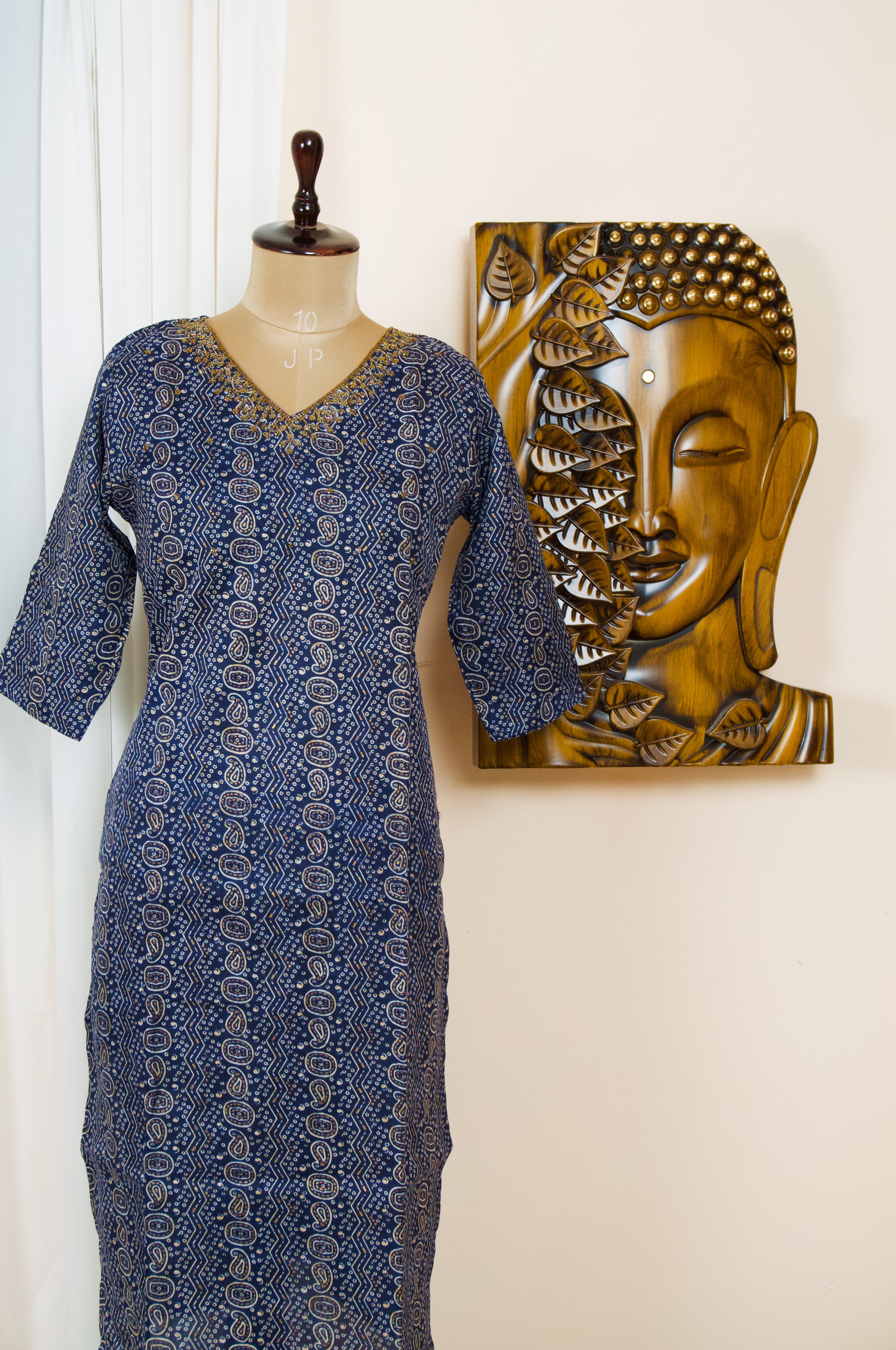 Hidden Gem: V-Neck Rajasthani Print Kurti Main image