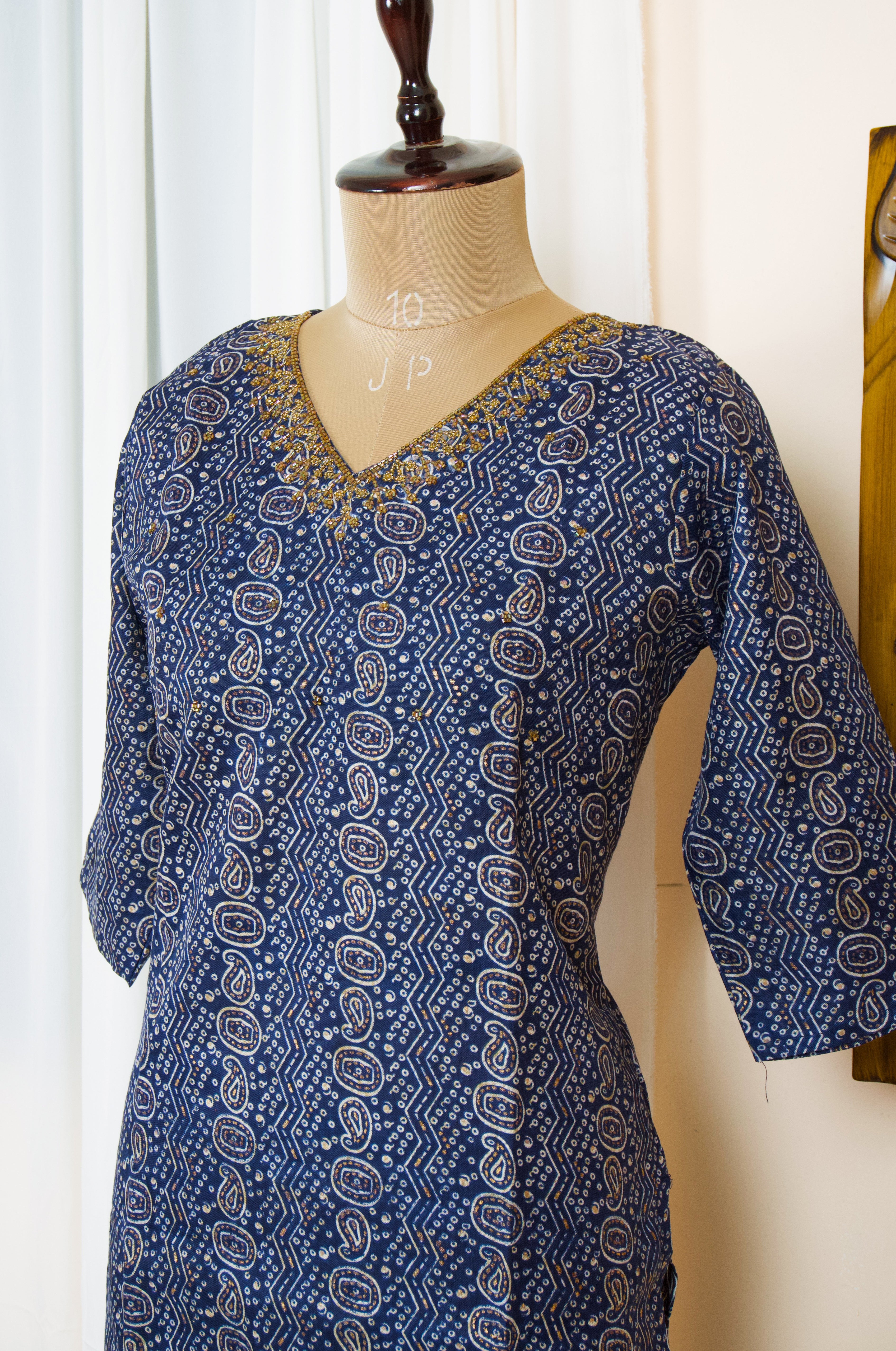 Hidden Gem: V-Neck Rajasthani Print Kurti