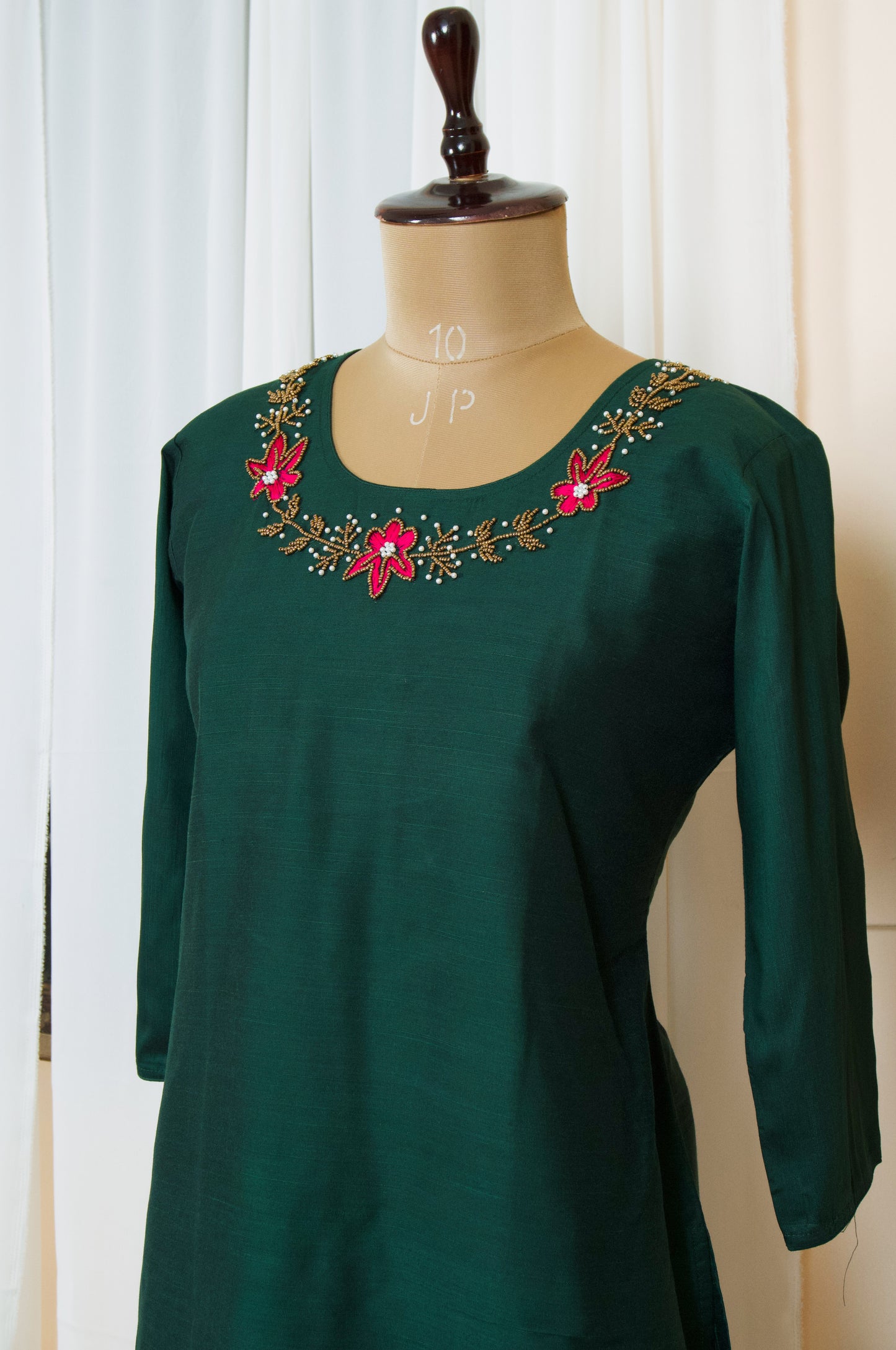 Hype Queen: Floral Fantasy in Green