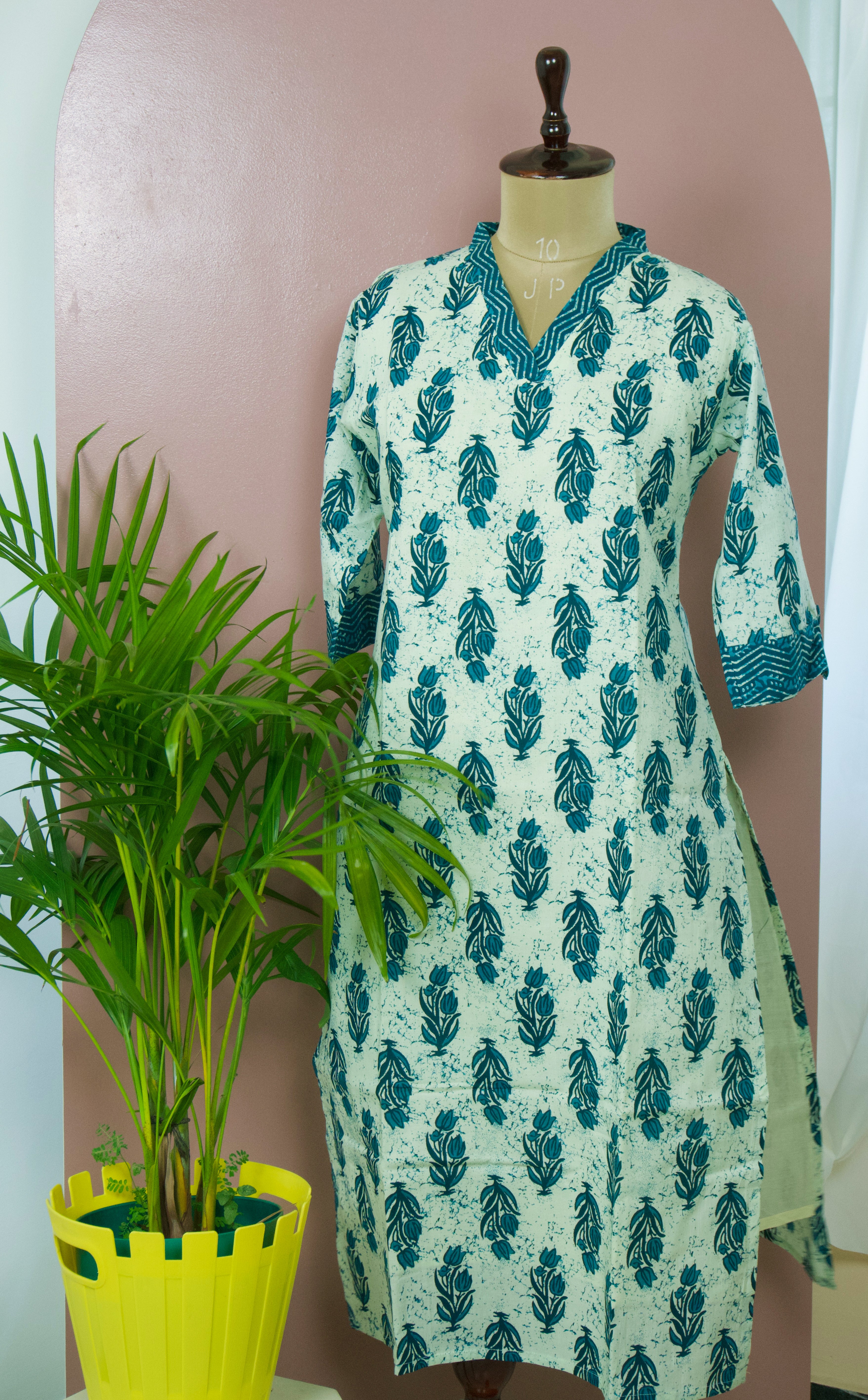 Im In the Teal Zone Kurta Main image