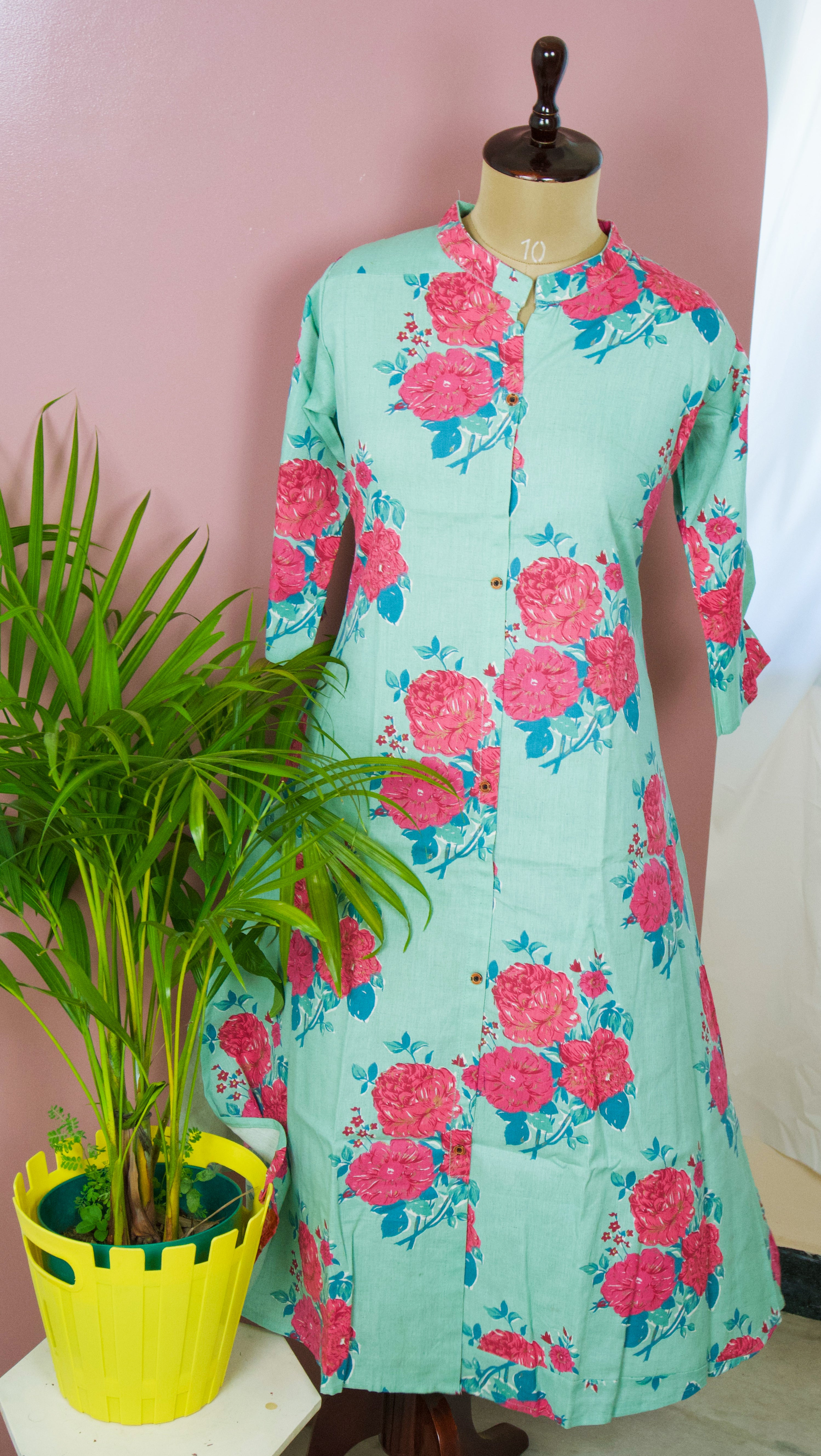 Itâ€™s Floral Oâ€™Clock A-Line Kurta