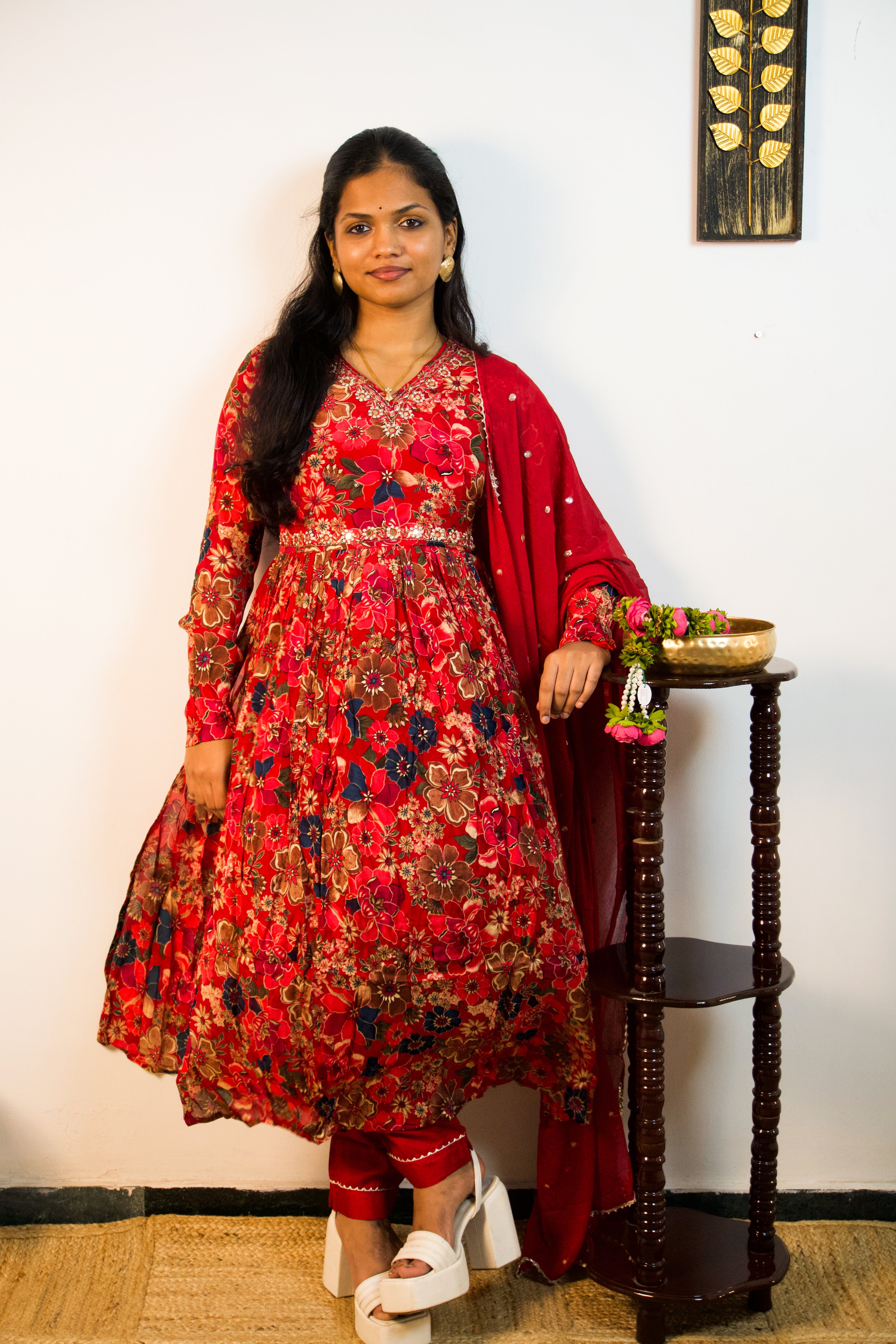 Fabulous Tomato Red: Nyra Cut 3-Piece Set