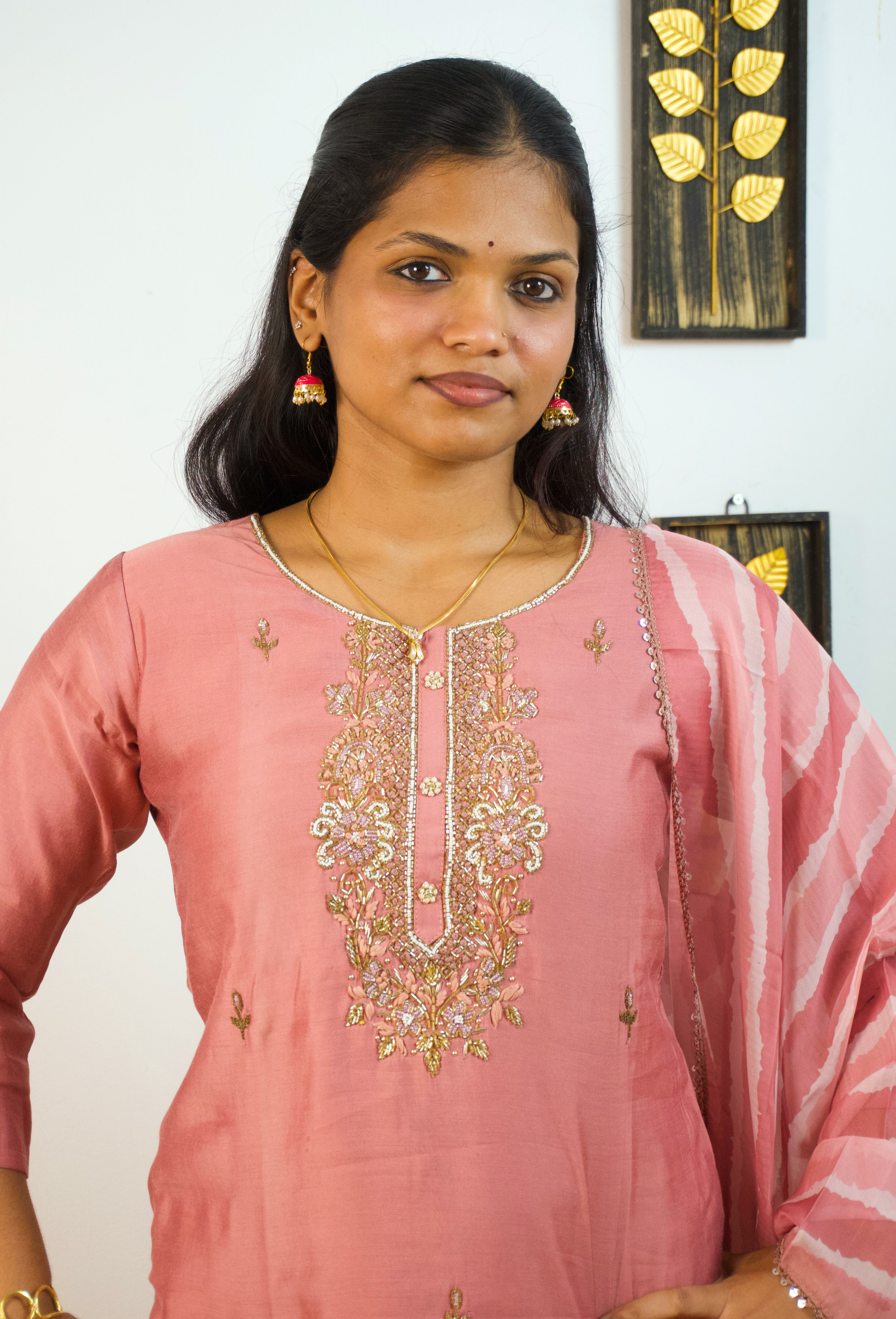 Graceful Glamour: Mauve 3-Piece Set with Exquisite Handwork