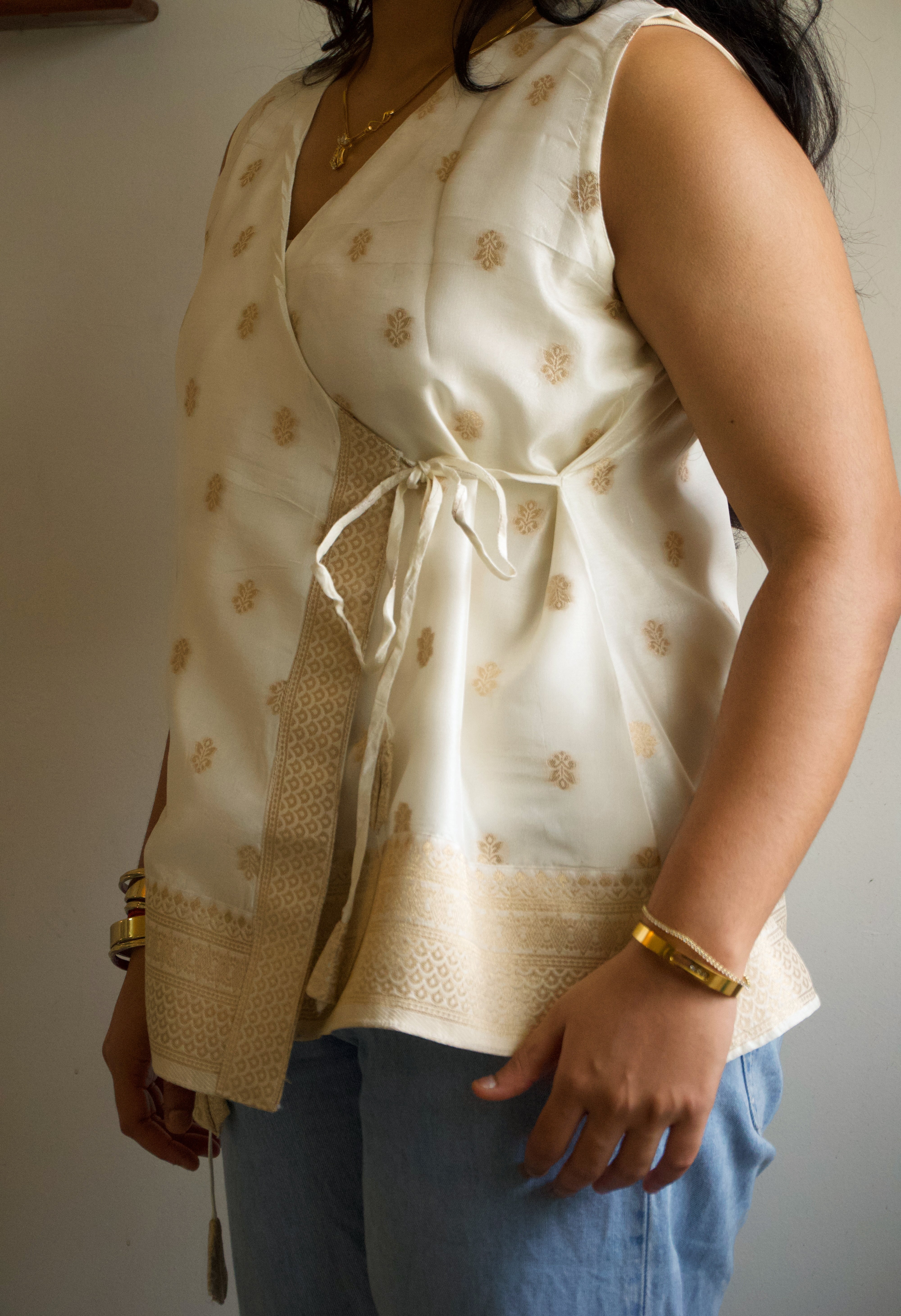 Pookkalam (പൂക്കളം) - Onam Wrap Top Secondary image