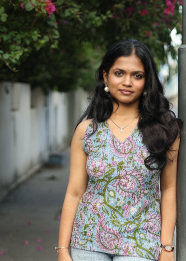 Aishu - Sculpted to Slay | Padded/Backless Kurtis