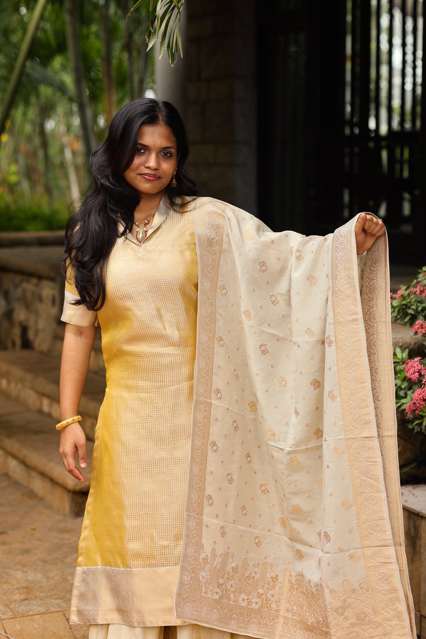 Mridula (മൃദുല) – Premium Tissue Kurta