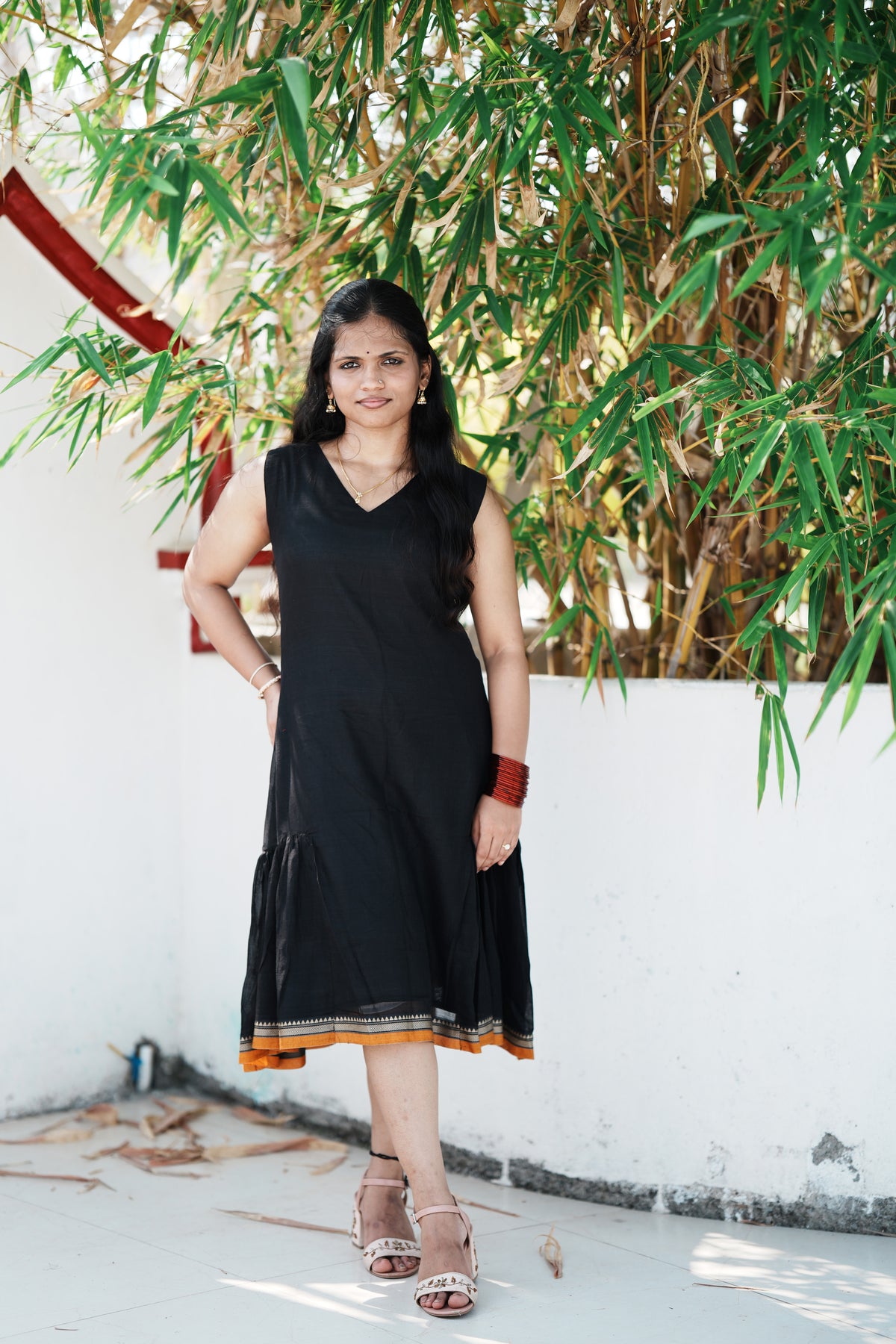 Nandini – Black Sleeveless Short Kurti | Afterglow