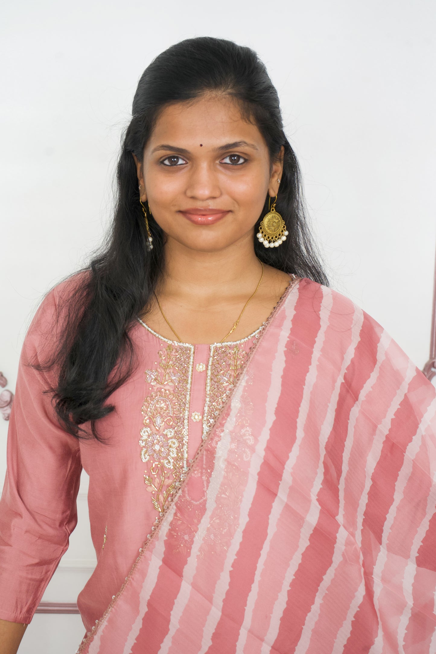 Mauve 3-Piece Kurti Set with Exquisite Handwork