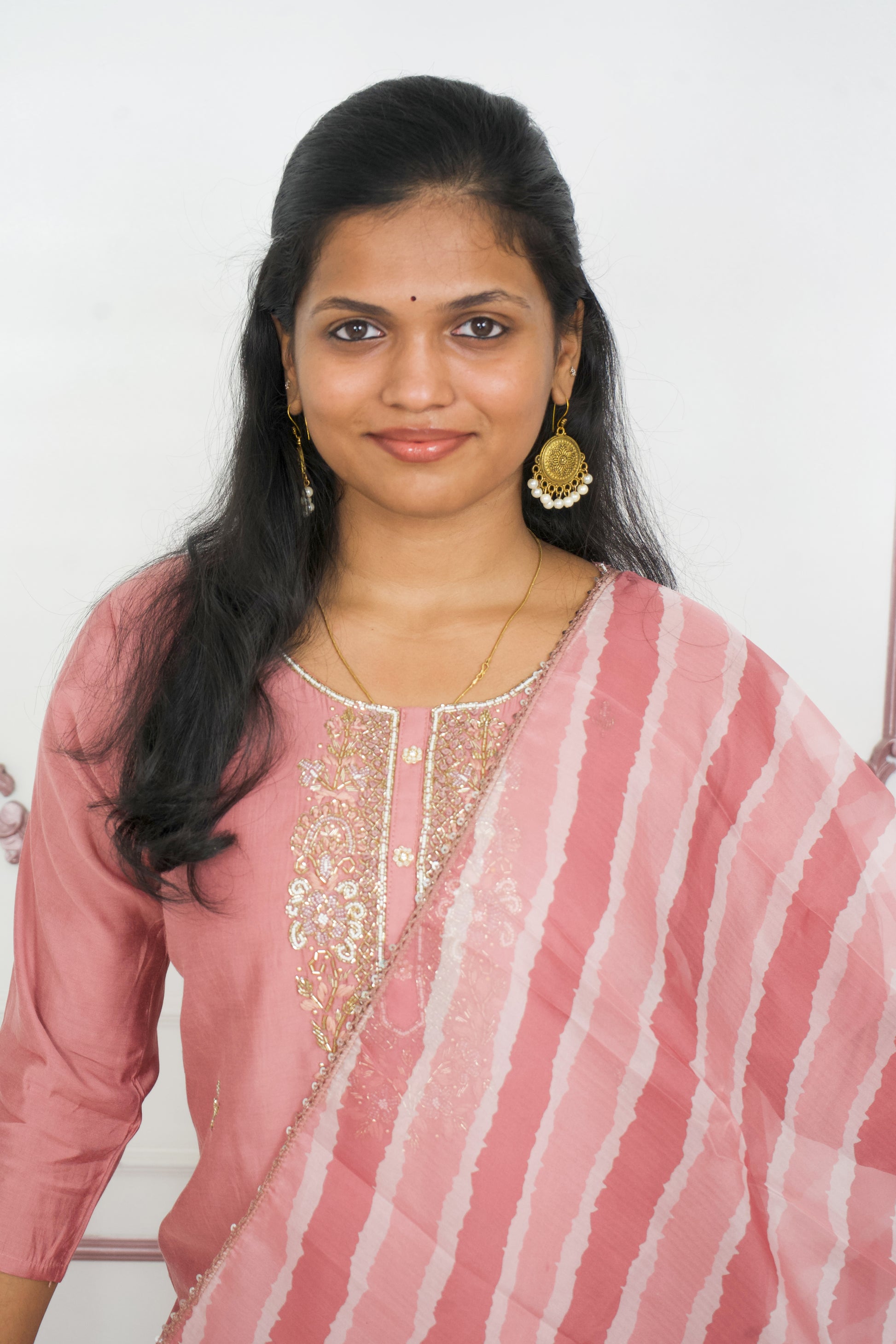 Mauve 3-Piece Kurti Set with Exquisite Handwork