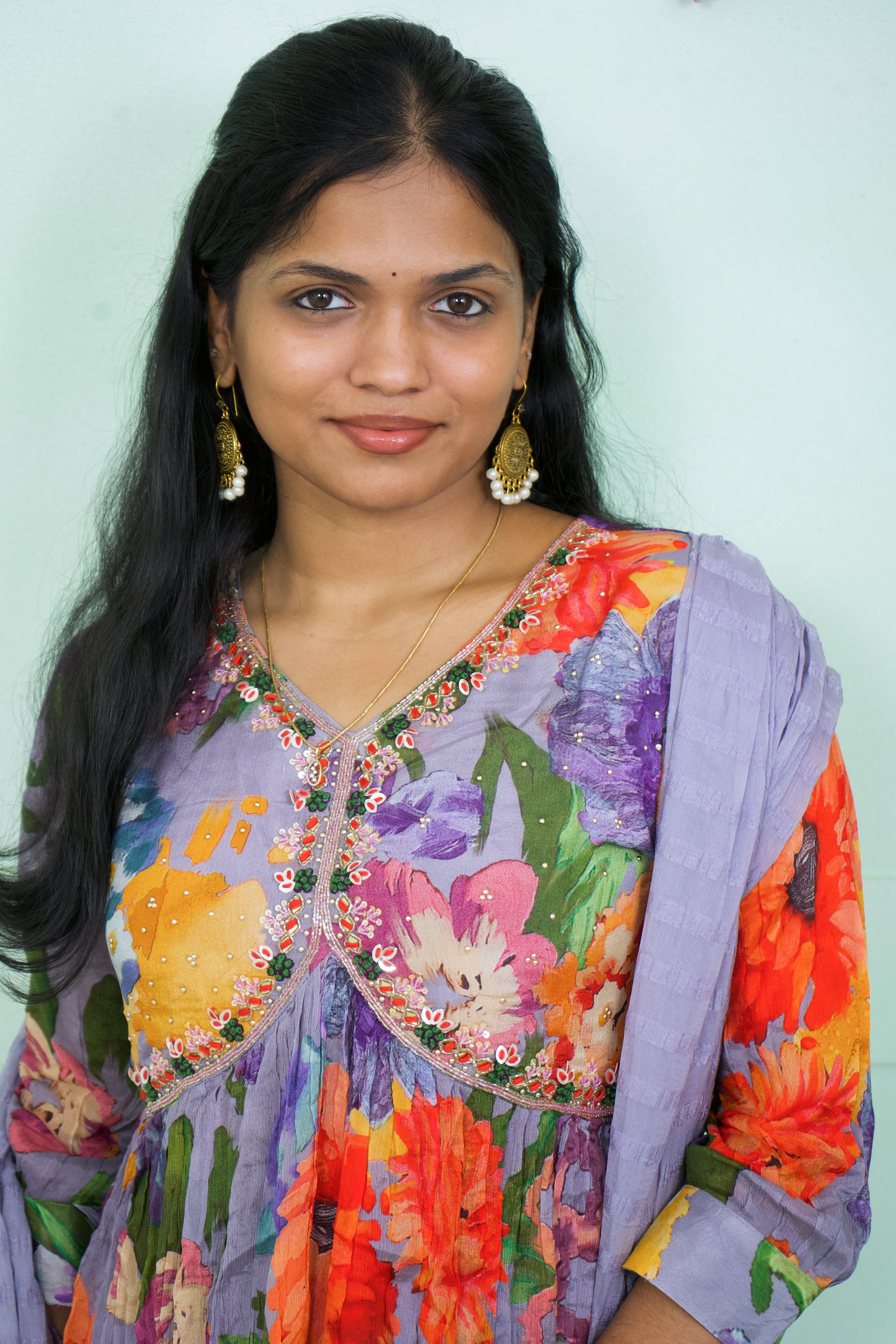 Breathtaking grey alia cut 3 piece set Secondary image