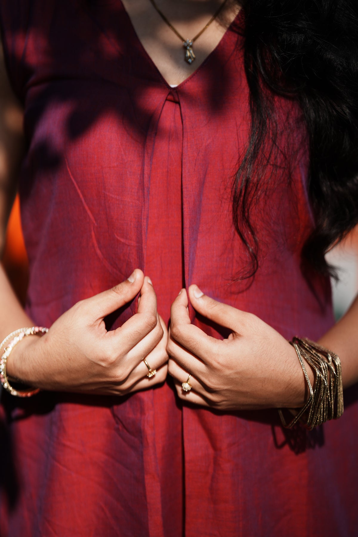Vaidehi – Majenta Sleeveless Long Kurti | Utsav