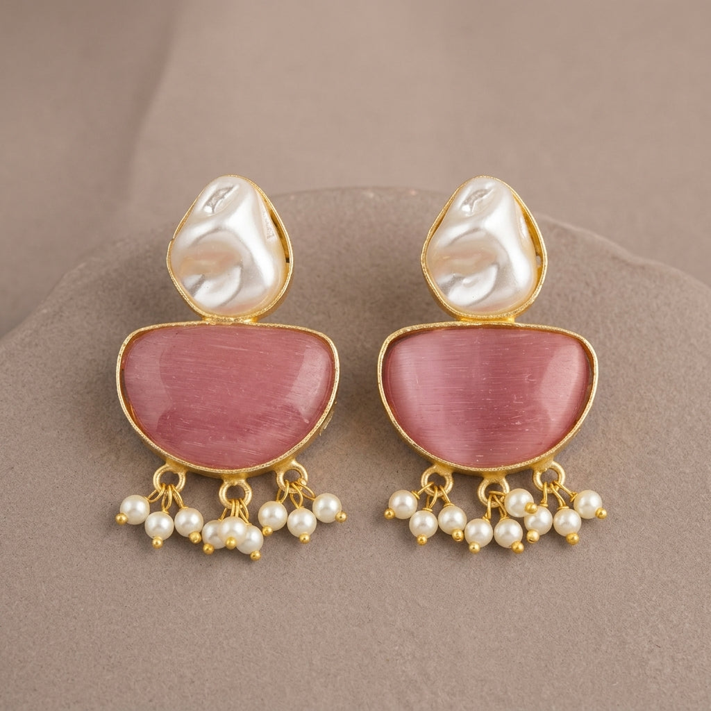 LYRA - AURA - PEARL STATEMENT EARRINGS -5 Main image