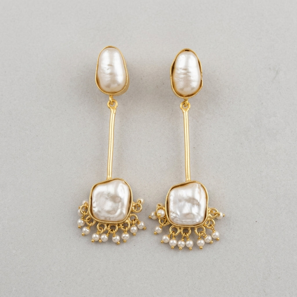 LYRA - AURA - PEARL STATEMENT EARRINGS - 7 Main image