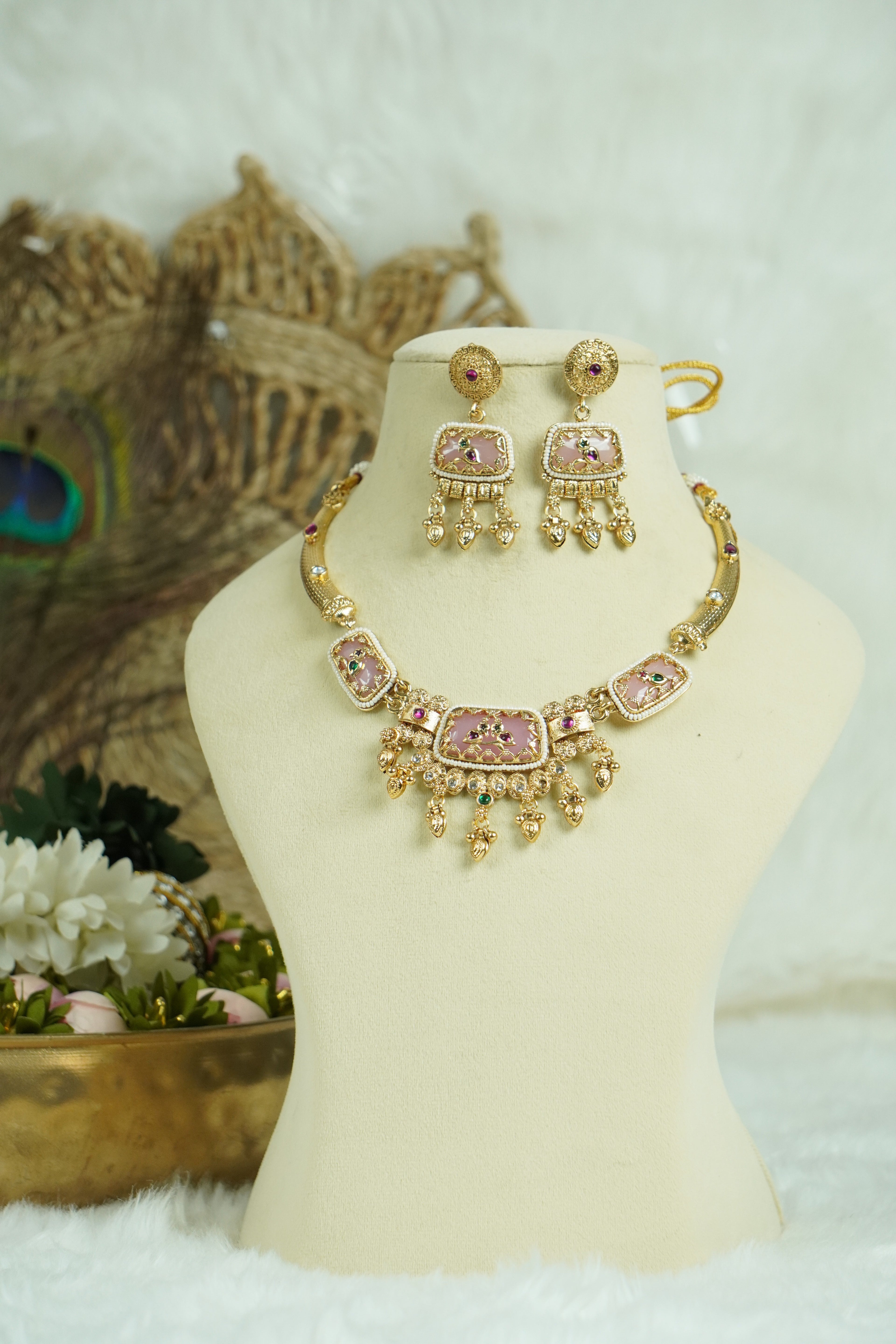 Sabya - Premium Wide Necklaces - 2