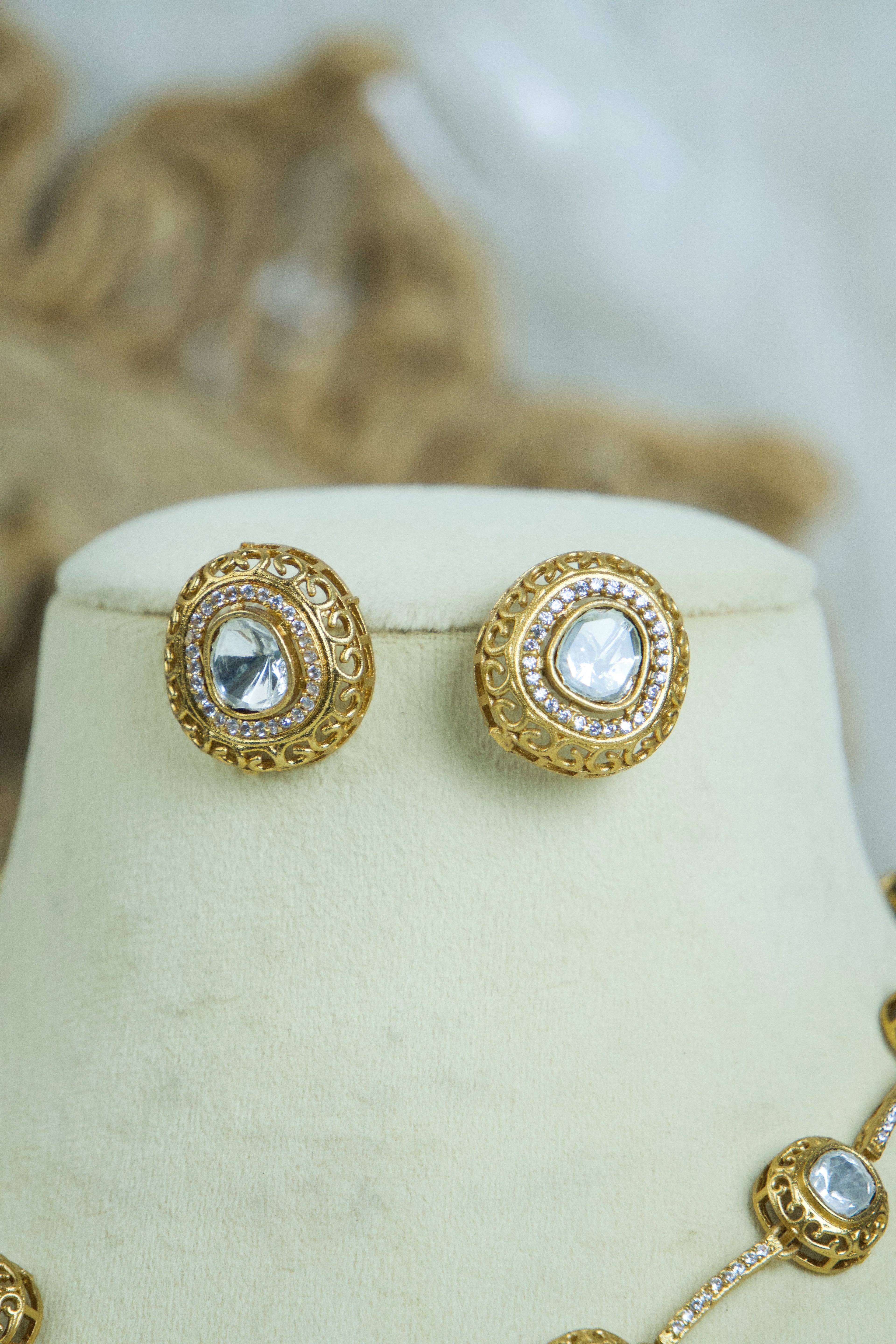Sabya - Premium Diamond Mosonnite Necklace