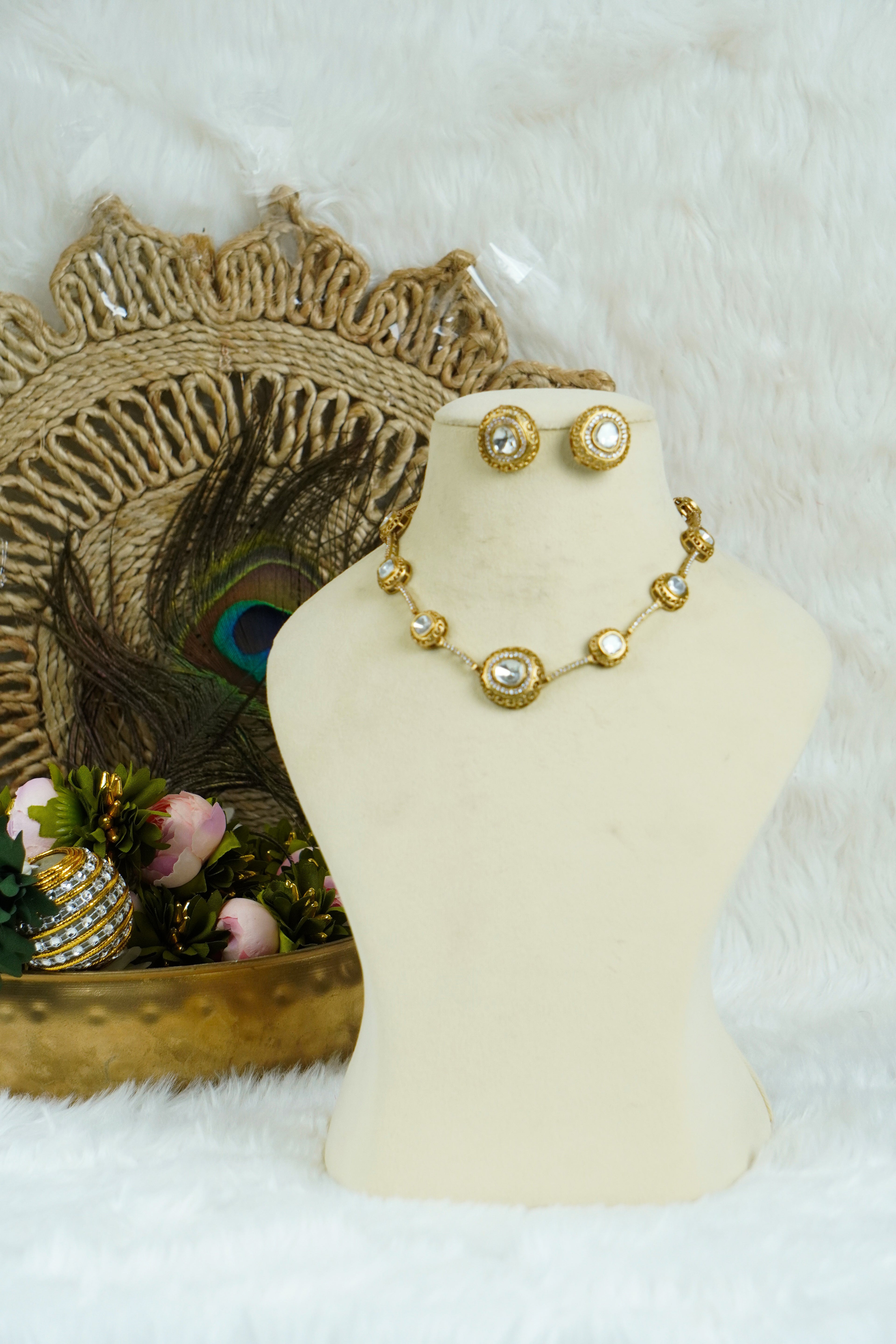 Sabya - Premium Diamond Mosonnite Necklace