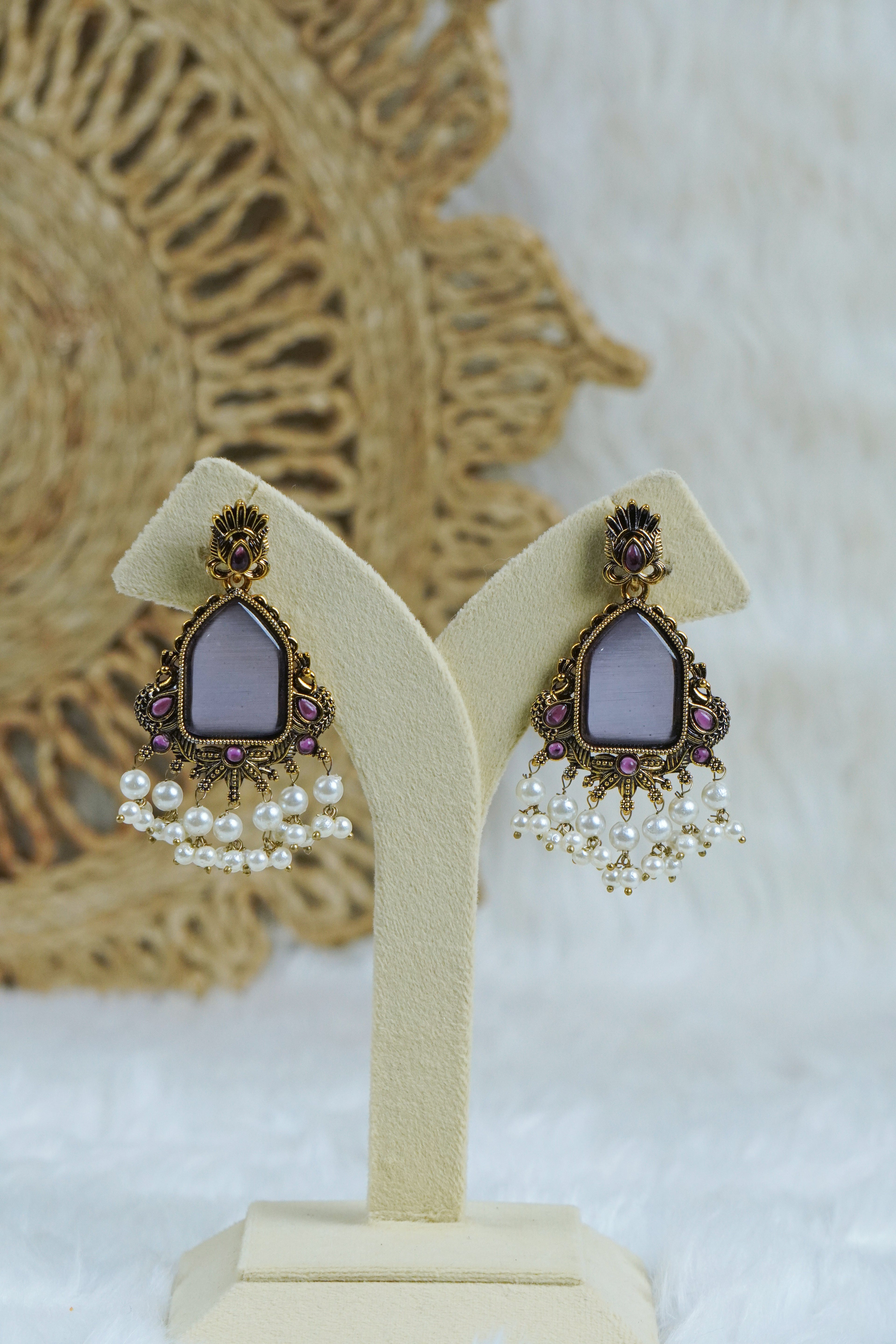 Premium - Statement Monalisa stone Studs with pearls - Broad