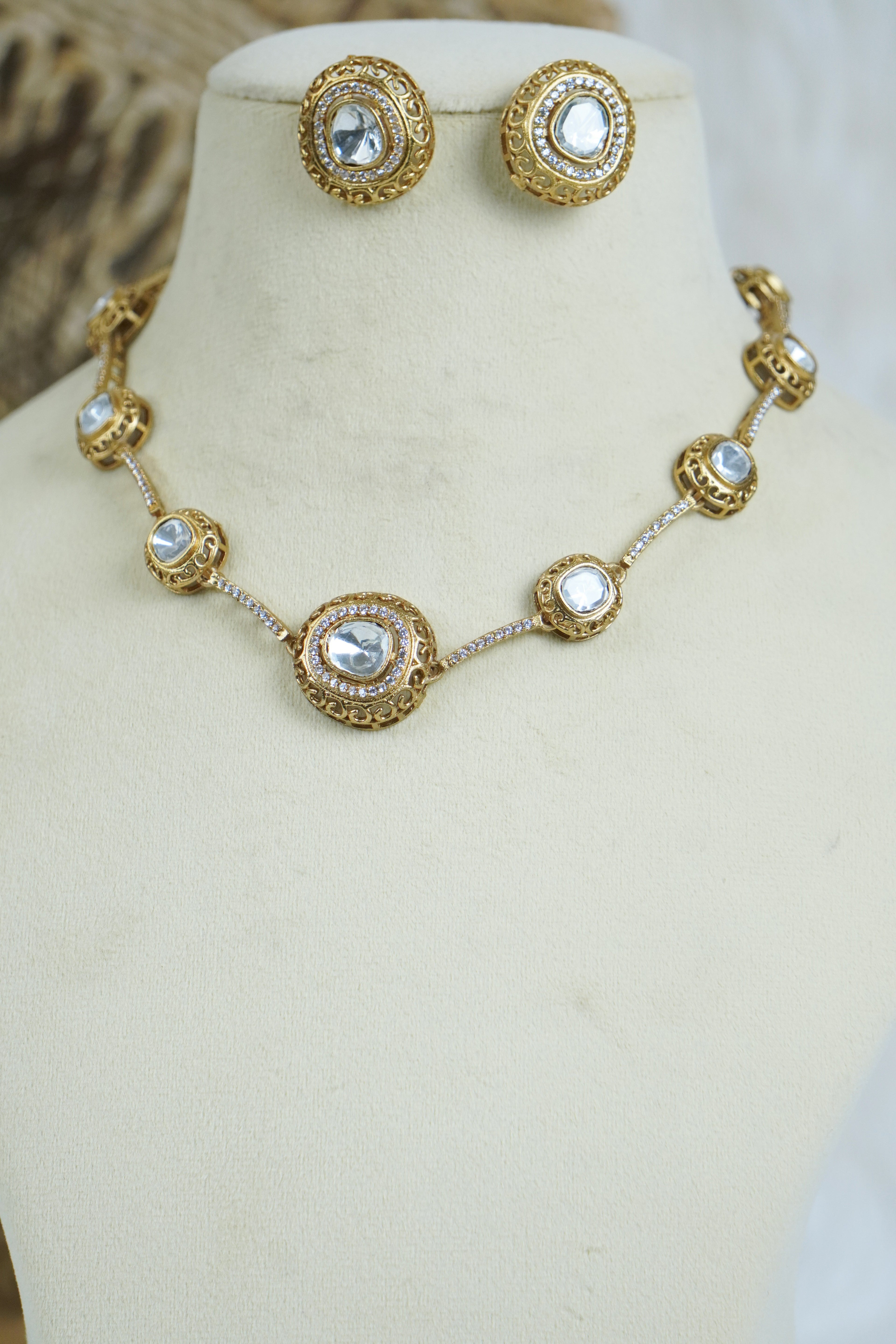 Sabya - Premium Diamond Mosonnite Necklace