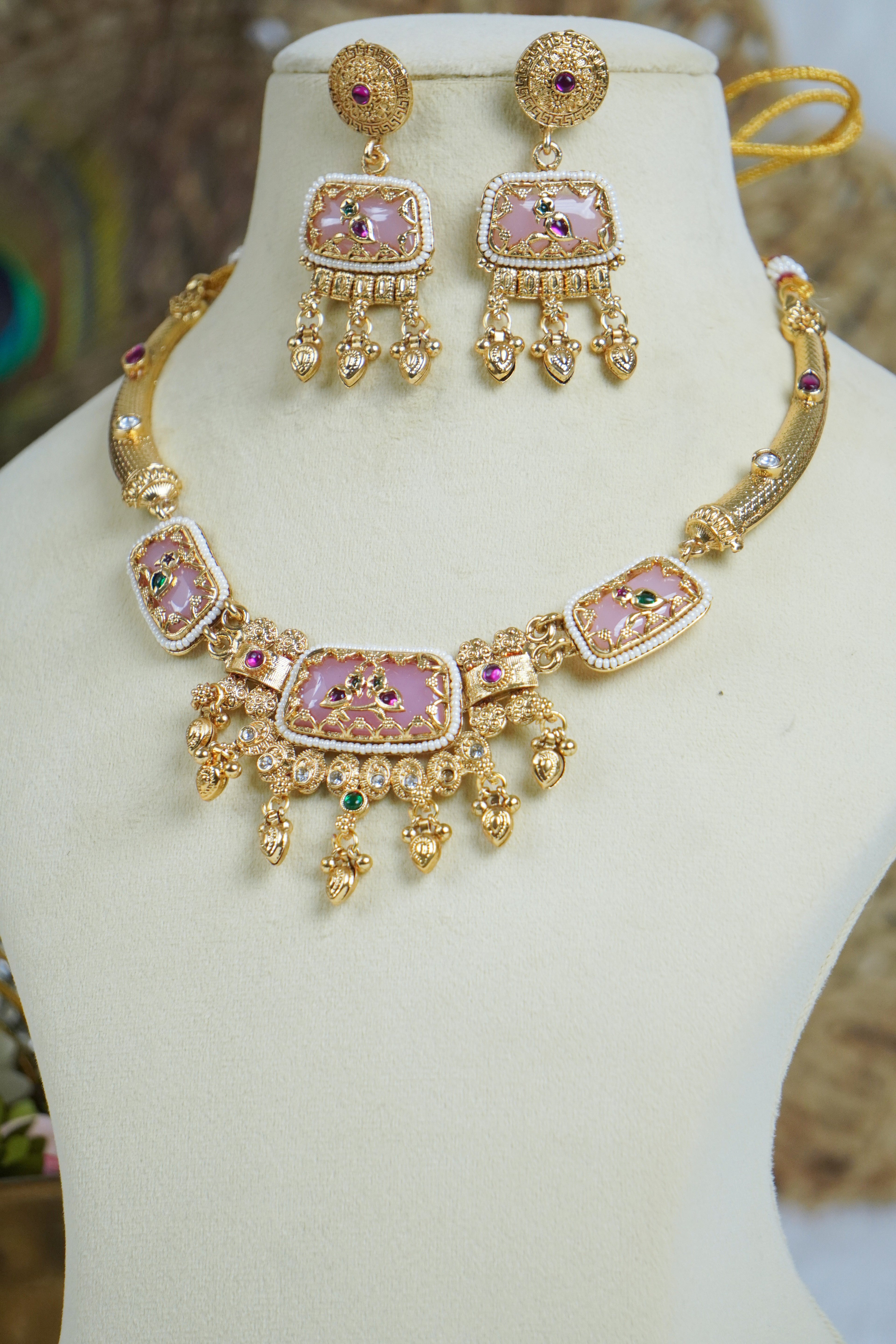Sabya - Premium Wide Necklaces - 2